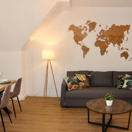 Stilvolles Apartment Im Zentrum Zittau Esterno foto